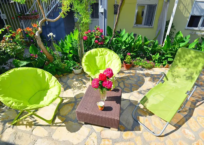 Apartments Veky 3